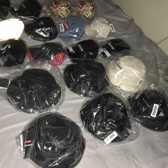 Supreme Only Mystery Box🆕 - Picture 6 of 11